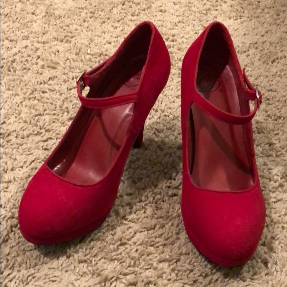 Red 4in Mary Jane Heels